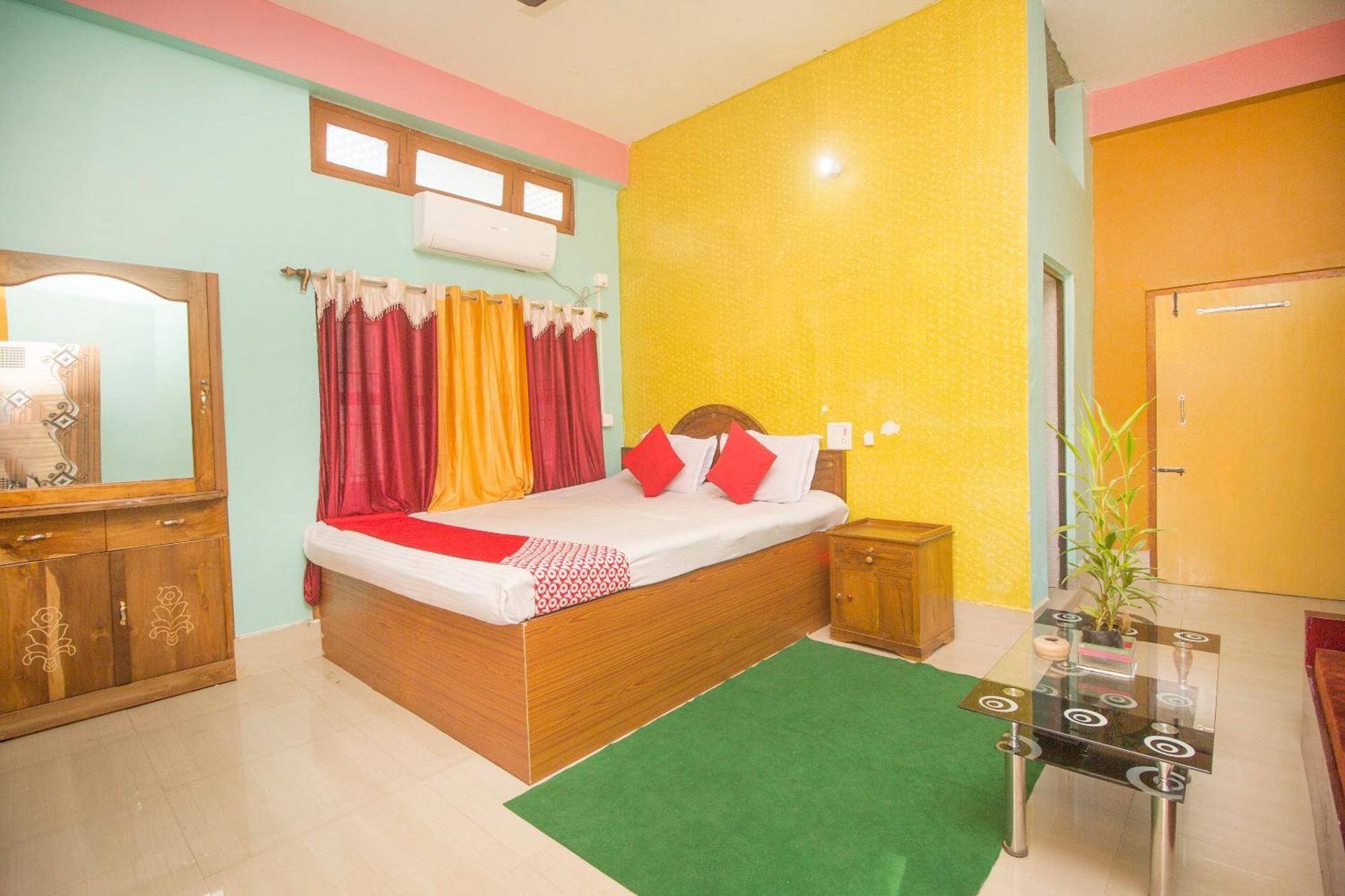 Hotel O Sandhana Homestay Rajabhat Khawa Bagian luar foto