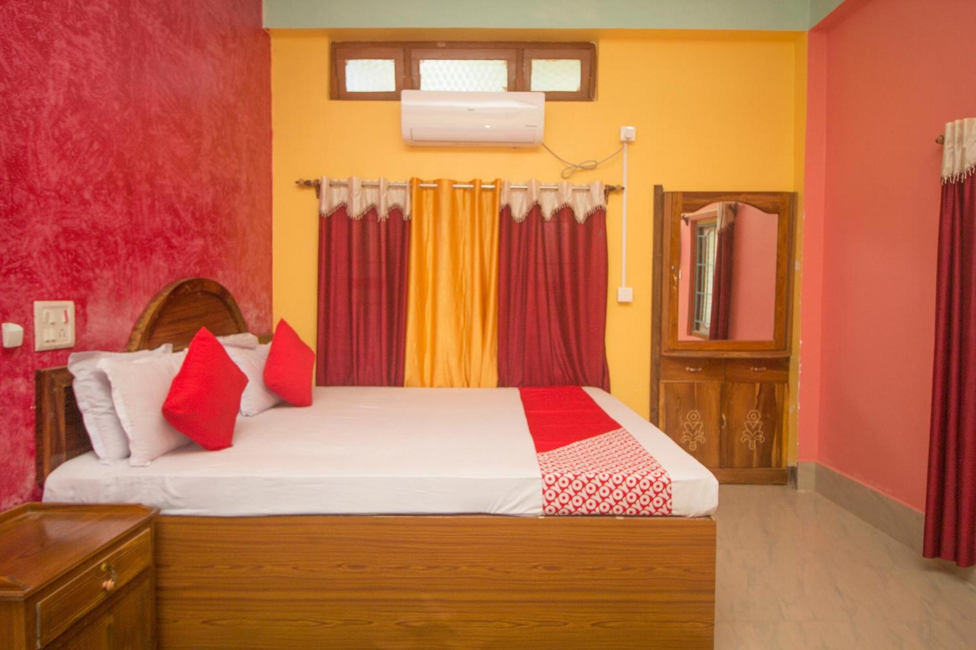 Hotel O Sandhana Homestay Rajabhat Khawa Bagian luar foto